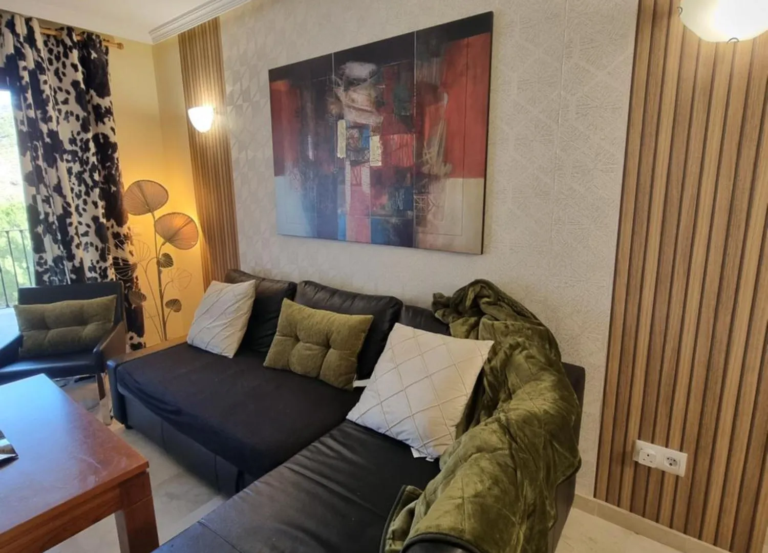 Luxurious Holiday Home In 贝纳阿维斯 西班牙