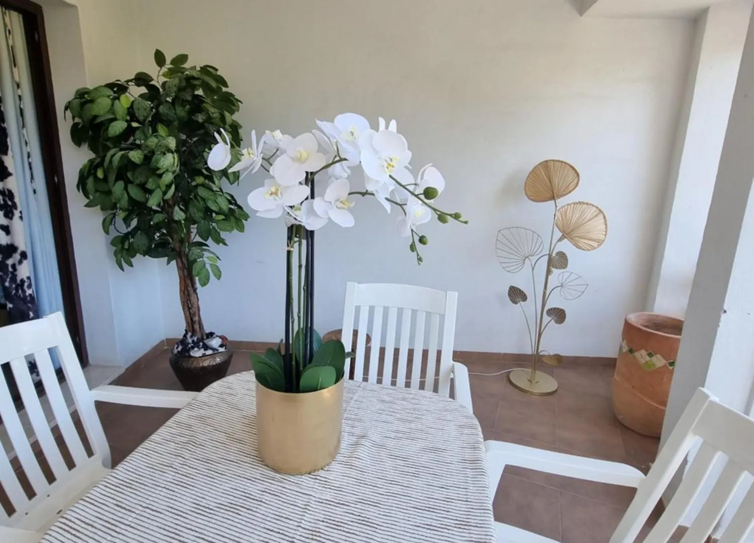 Luxurious Holiday Home In 贝纳阿维斯 0*,  西班牙